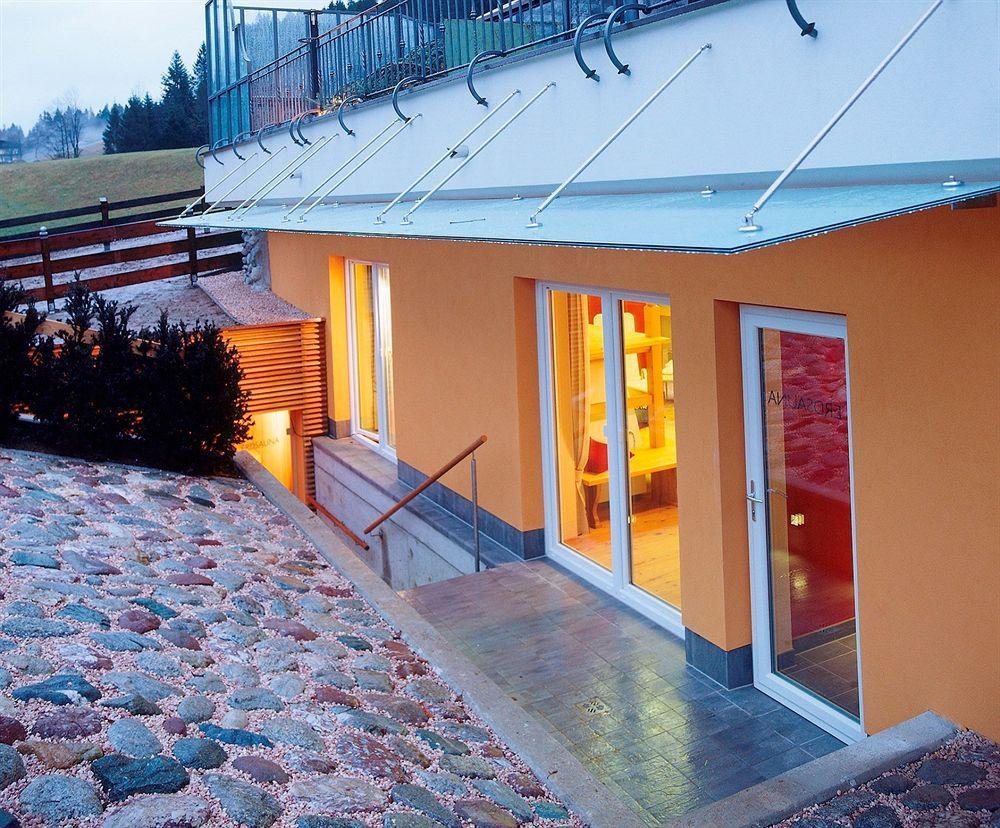 Hotel Mariasteinerhof Exterior photo